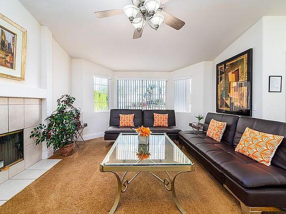 3rd image of 27715 Hombria Dr