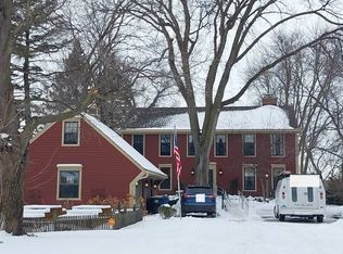 812 River Ln, Anoka, MN 55303