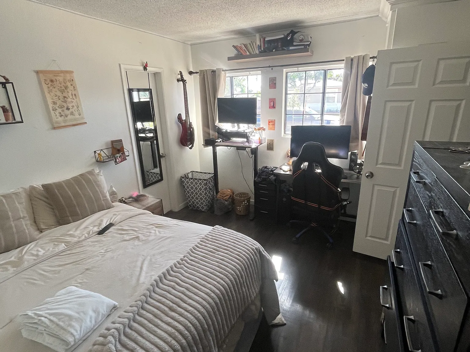 3 bed, 1600 sqft, $1,200 — Photo 4