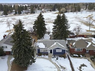 4808 122a St NW, Edmonton, AB T6H3S7