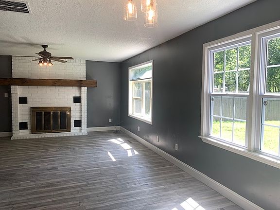 4th image of 3406 W Farm Road 148 Ln