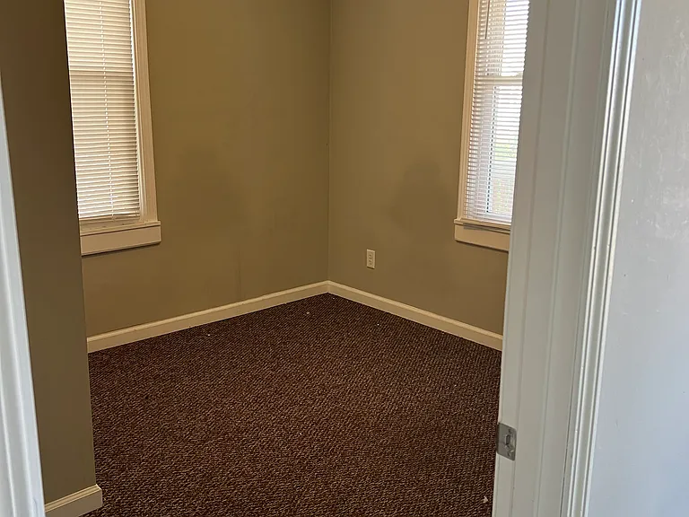 3441 Avenue B — Photo 6