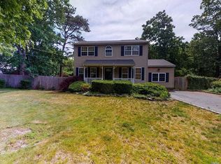 287 Winters Dr, Mastic, NY 11950