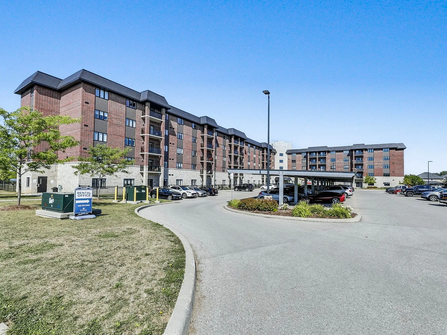 The Greens of Sally Creek Apartments — Photo 3