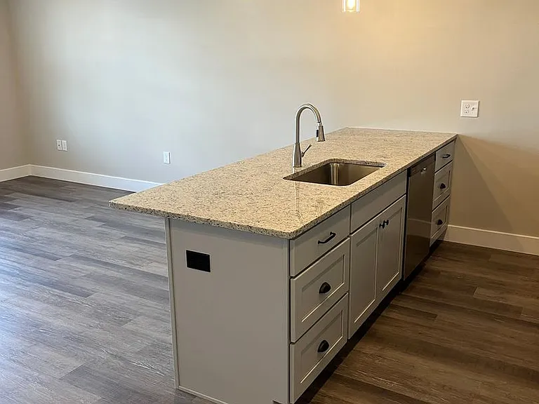 Salem Run Apartments Phase 2 — Photo 73