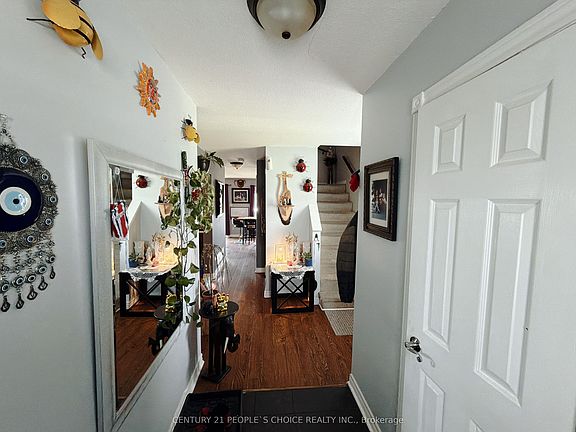2nd image of 66 Michael Cres