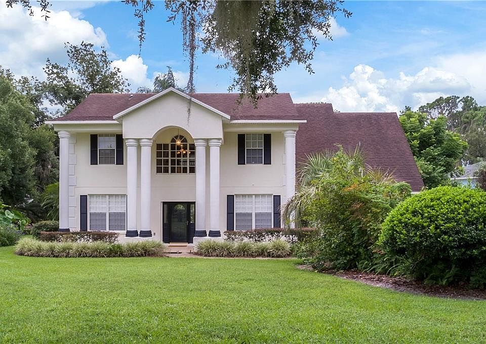 1st image of 15701 Acorn Cir