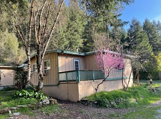 1445 Seely McIntosh Rd, Willow Creek, CA 95573