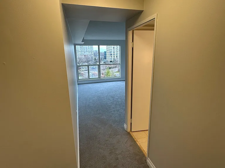 2261 Lake Shore Blvd W #519 — Photo 16
