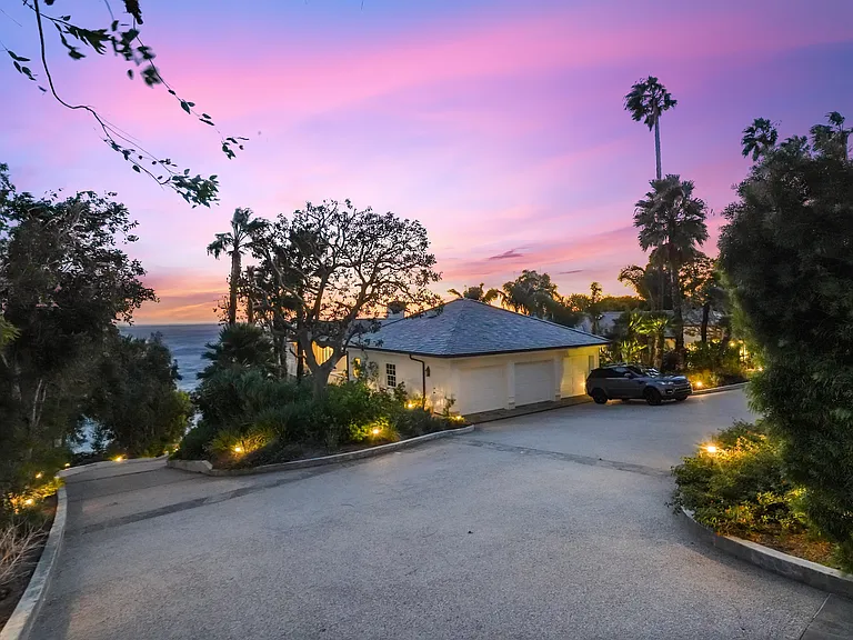 32300 Pacific Coast Hwy — Photo 46