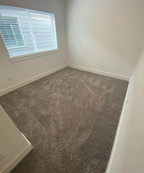 9424 SW Longstaff St — Photo 13