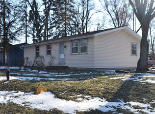 750 Ennest Blvd, White Lake, MI
