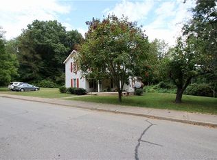 156 Chestnut Park Dr, Waynesville, NC 28786