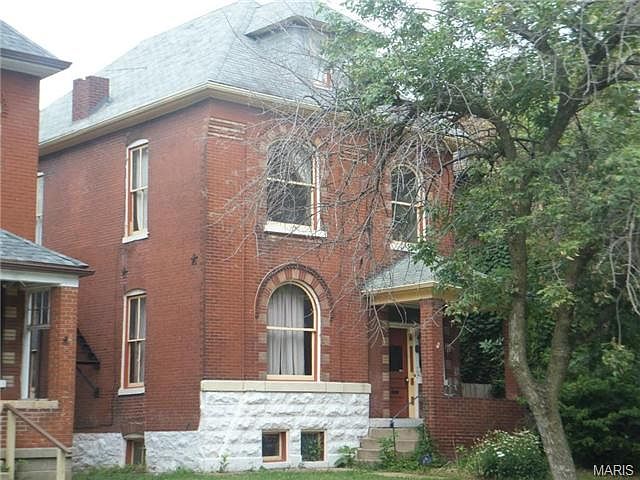 1st image of 2832 Shenandoah Ave