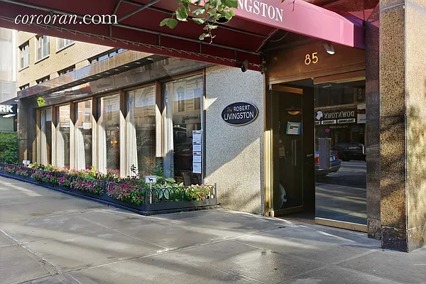 Sold by Corcoran | media 14