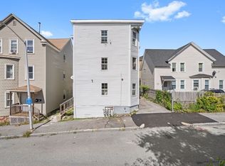 19 Vinson St, Worcester, MA 01605