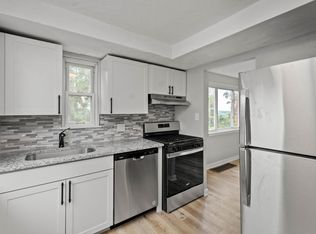 551 Burton Dr, Pittsburgh, PA 15235