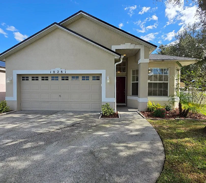 10281 Andover Point Cir