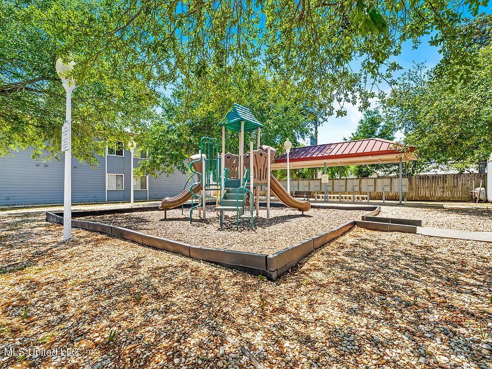 2nd image of 1664 Beach Blvd #155