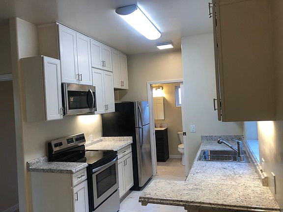 2nd image of 386 Goodwin Dr #A