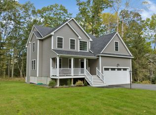 29 Donica Rd, York, ME 03909