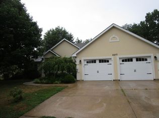 1107 Club Meadows Dr, Columbia, MO 65203