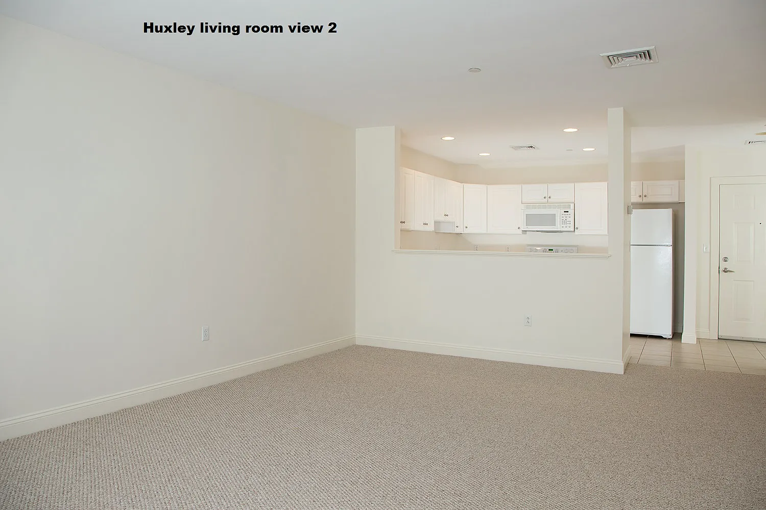 Warner Woods Apartments — Photo 3