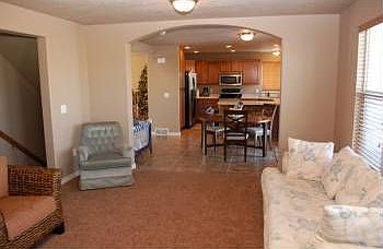4th image of 7058 Hunter Dawn Way