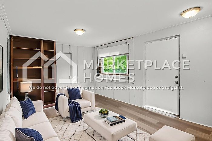 15560 La Salle Blvd, photo 8