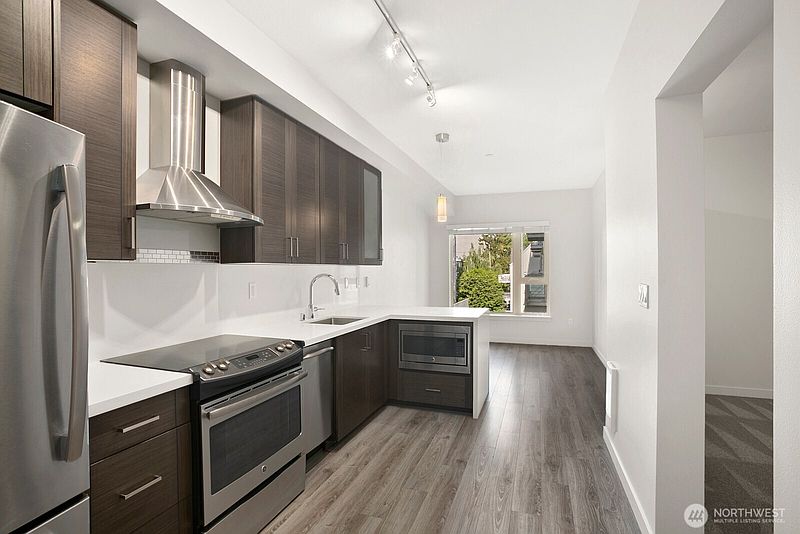 5th image of 1760 NW 56th Street #421