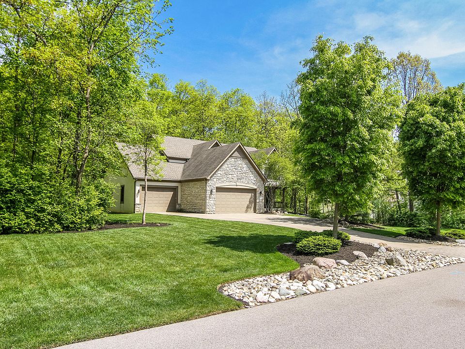 1st image of 9850 Monteray Dr