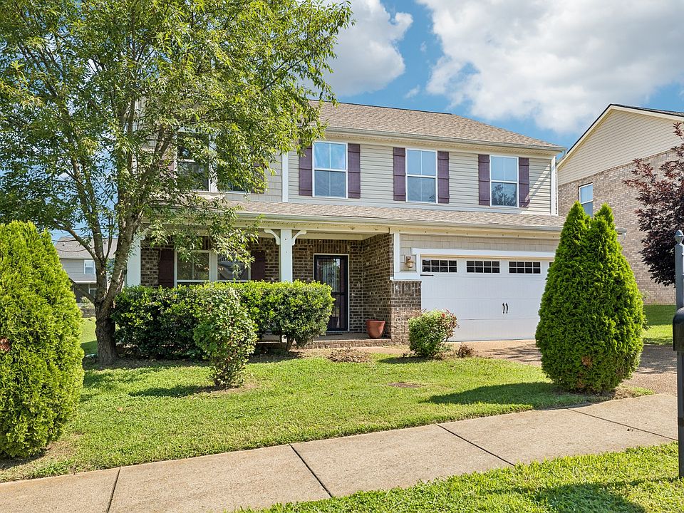 1st image of 7612 Oakfield Way