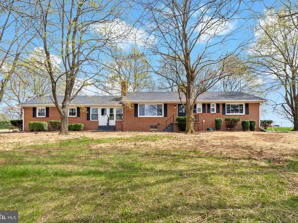 4338 Williamsport Pike, Martinsburg, WV 25404