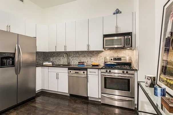 Rented by Compass | media 2