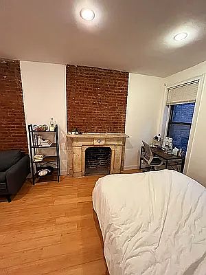 3rd image of 118 W 3rd St #3R