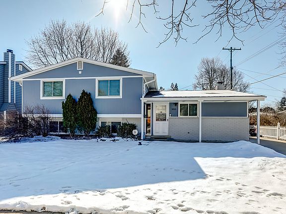 3rd image of 1655 Hillridge Blvd