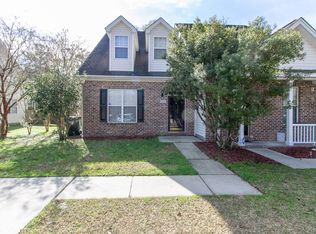 319 Springview Ln, Summerville, SC 29485