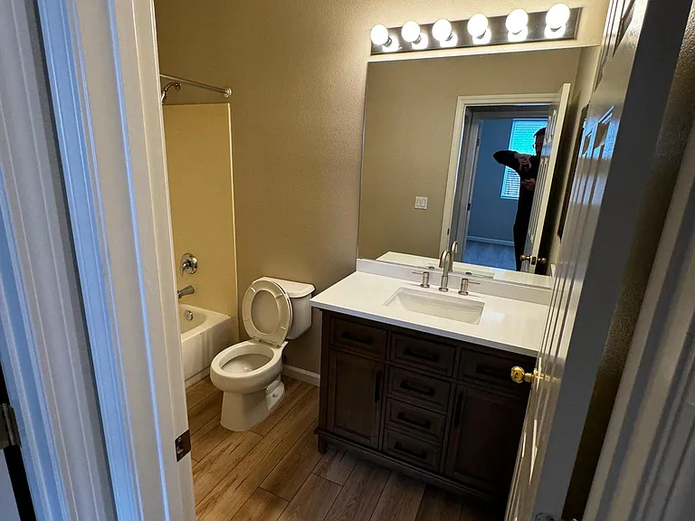 1643 Iron Mountain Dr — Photo 5