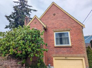 911 NW 80th St, Seattle, WA 98117