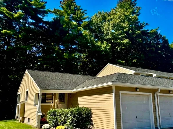19 Wiggins Farm Drive #A, Simsbury, CT 06070