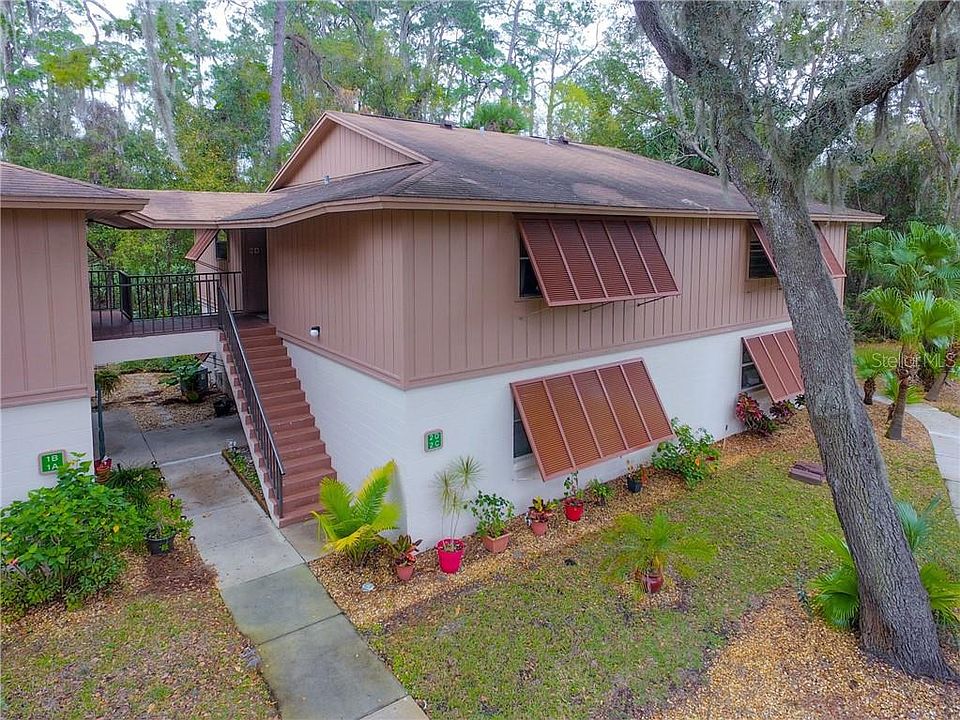 1st image of 170 Palmetto Woods Ct APT 2D
