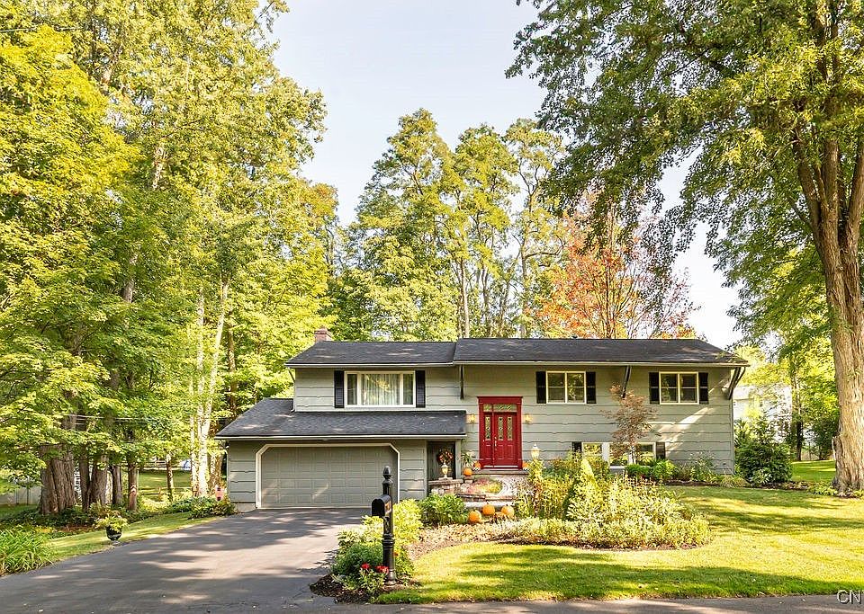 1st image of 103 Penwood Ln