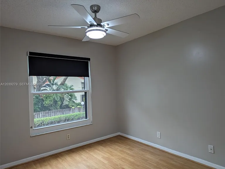 3446 Oak Dr — Photo 32