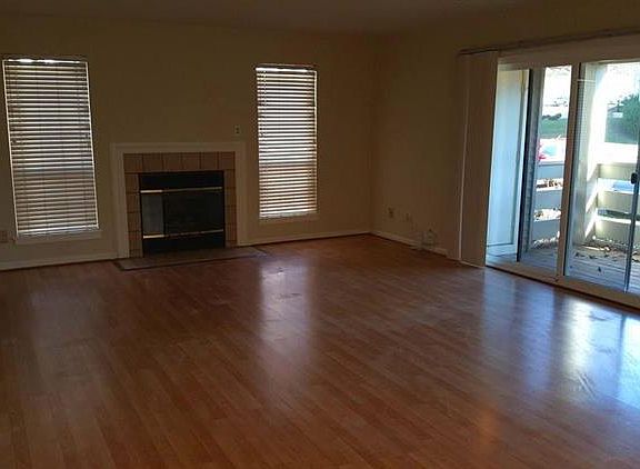 4th image of 6608 Jupiter Hills Cir