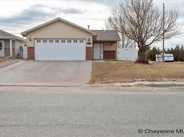 4405 Charles St, Cheyenne, WY 82001