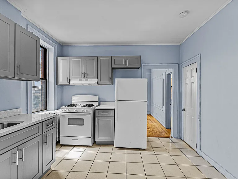 245 Liberty Ave #2R — Photo 14
