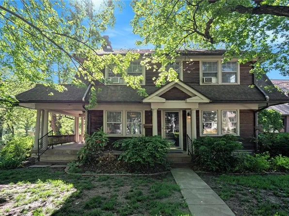 5540 Locust St, Kansas City, MO 64110