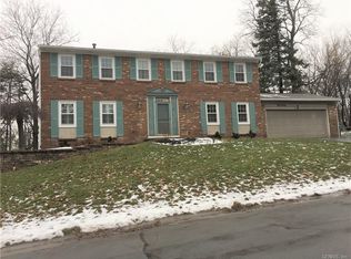 160 Selborne Chase, Fairport, NY 14450