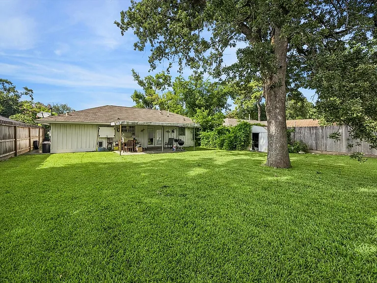 4509 Libbey Ln — Photo 13