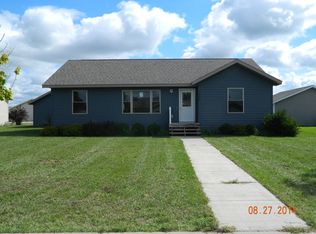 1000 Sunrise Cir, Park Rapids, MN 56470